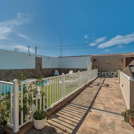 1 Omanai Tenerife Sur Apartman *